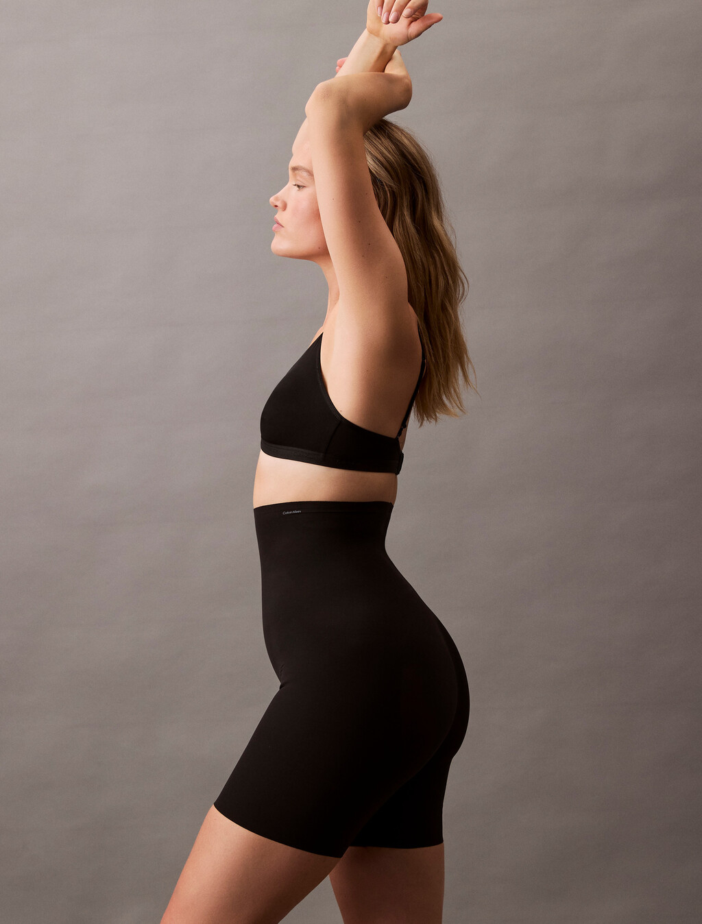 Stay-Put Stretch Short, Black, hi-res