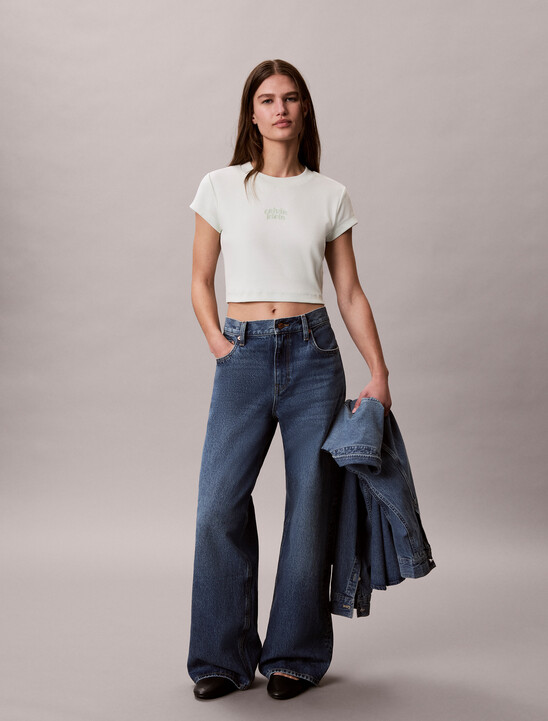 Slim Cropped Logo T-shirt
