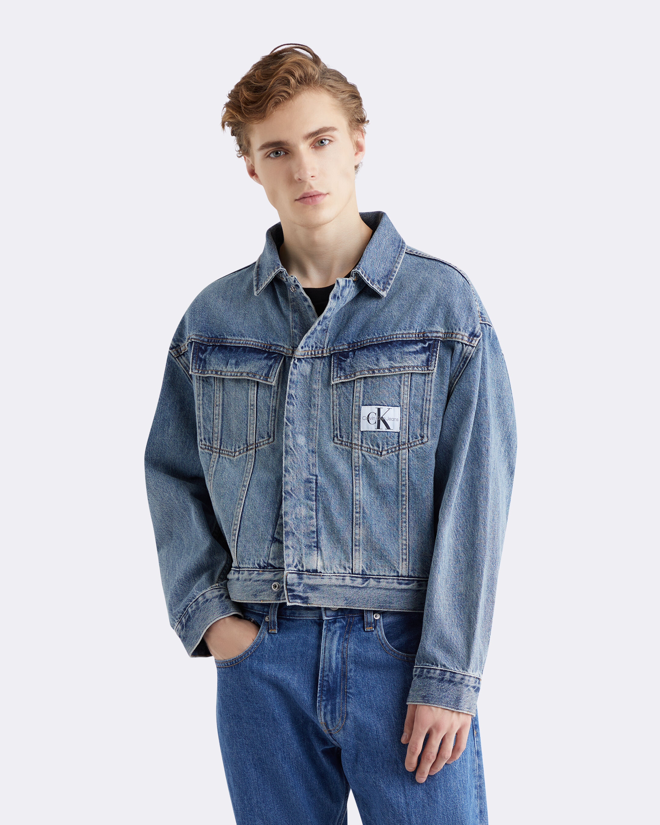 Calvin klein jeans men's top classic denim trucker jacket