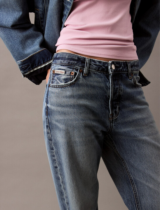 Signature 90s Straight Jeans