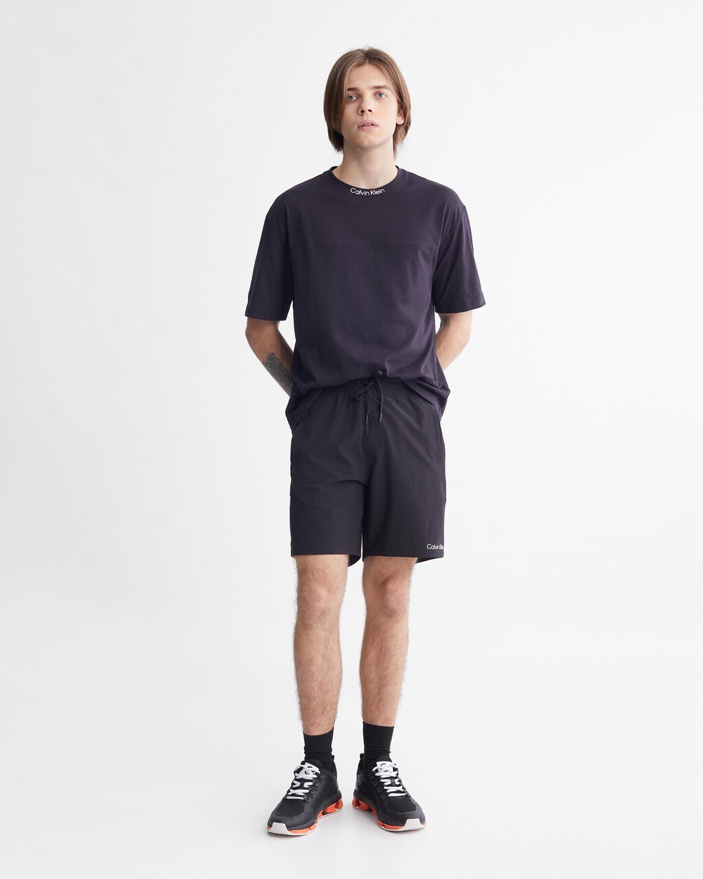 Icon Back Logo Short Sleeve Tee, BLACK BEAUTY, hi-res