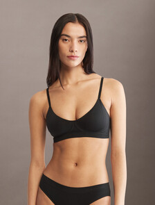 Bonded Flex Lightly Lined Bralette, Black, hi-res
