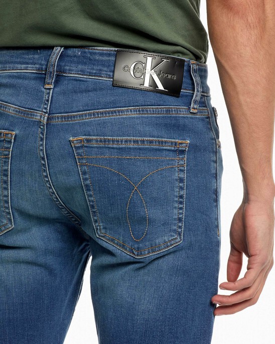 CORE VINTAGE WASH SLIM JEANS
