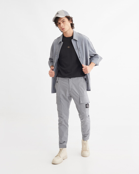 PREMIUM ESSENTIALS SHACKET