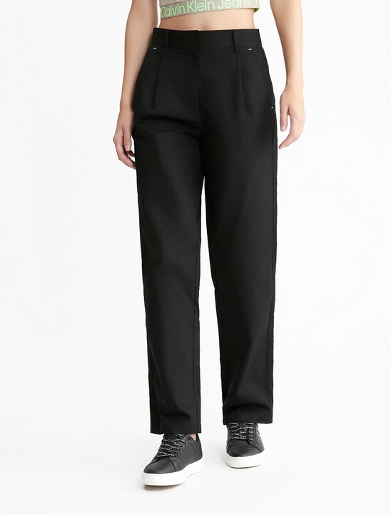 Pleated Straight Chinos