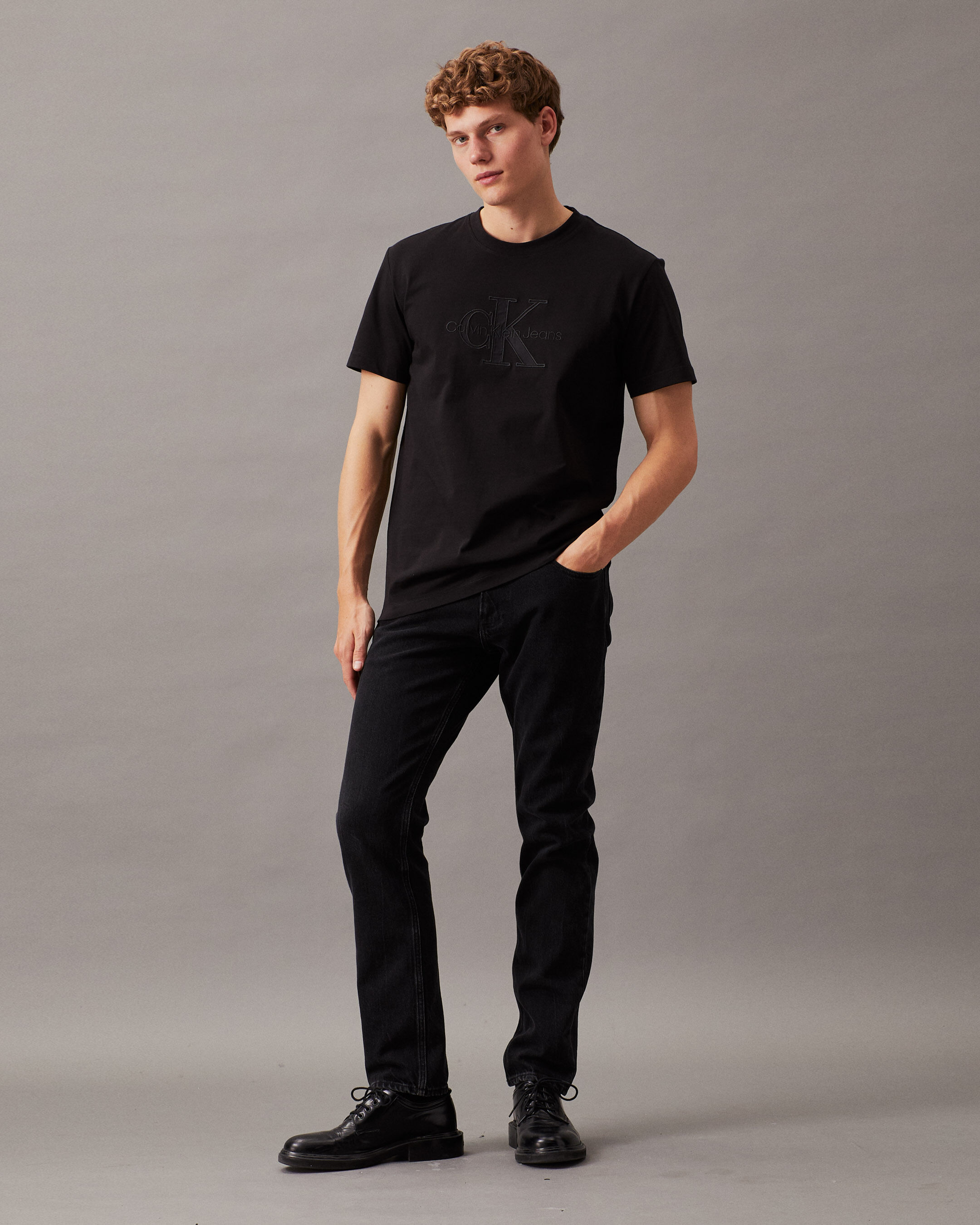 Mens calvin klein t shirt sale sales