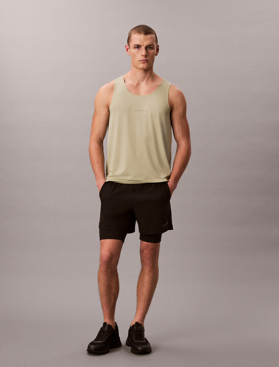 Water-Repellent 2-in-1 Gym Shorts