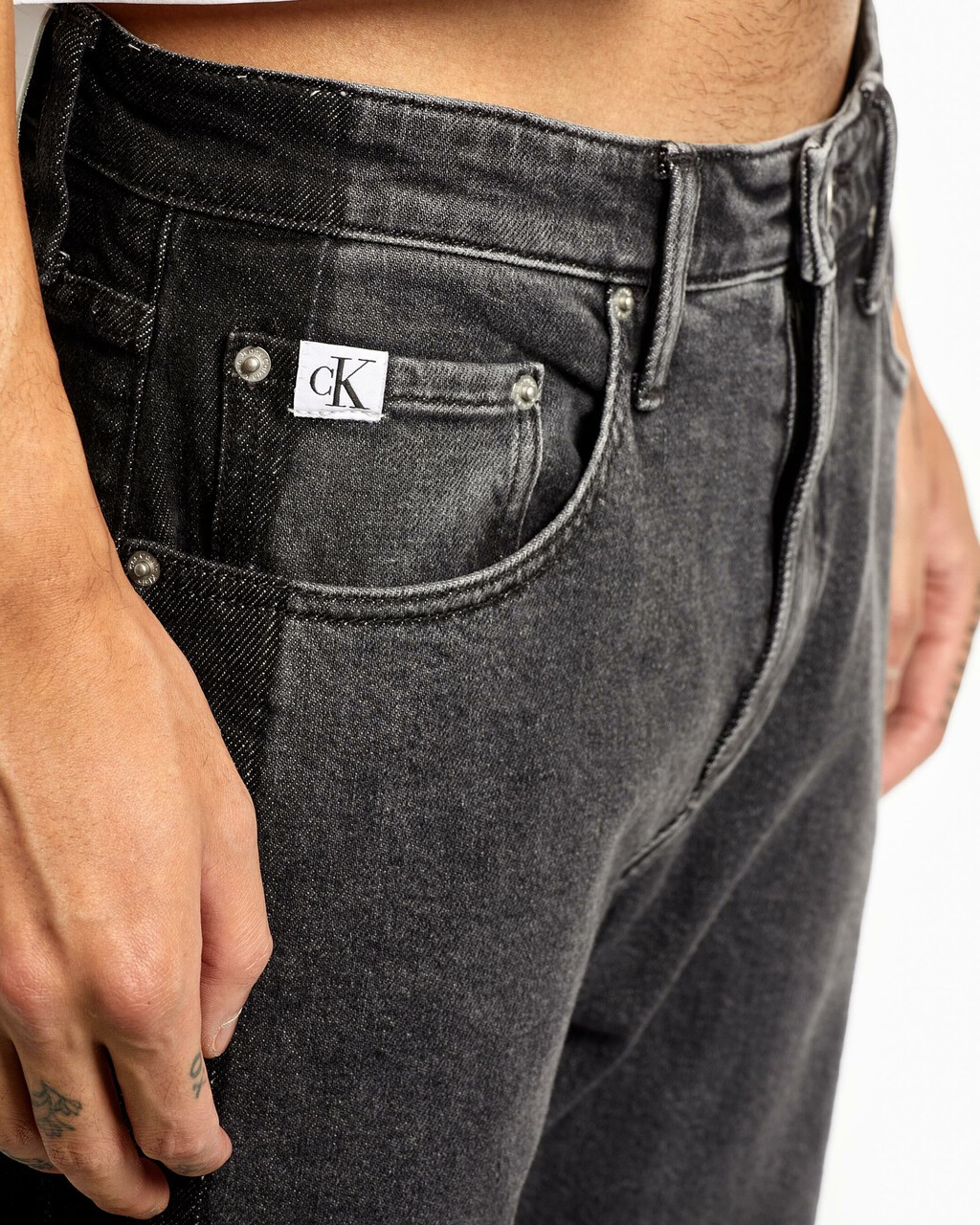 90S STRAIGHT TWO TONE BLACK JEANS, Washed Black Blocked, hi-res