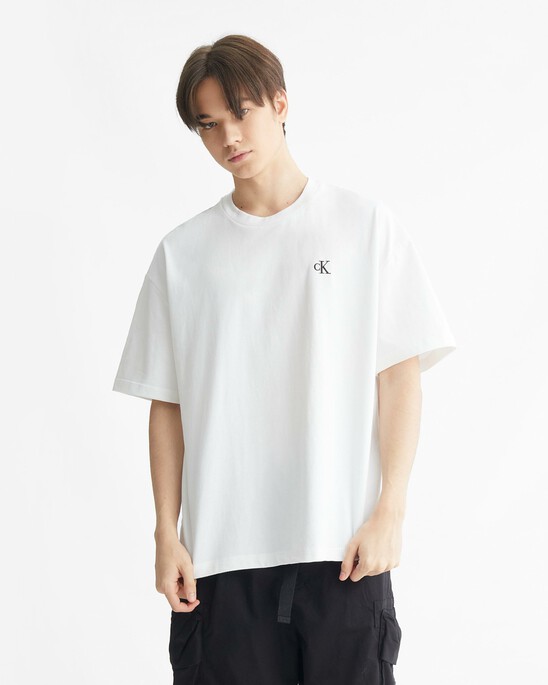 GENDER NEUTRAL RELAXED TEE