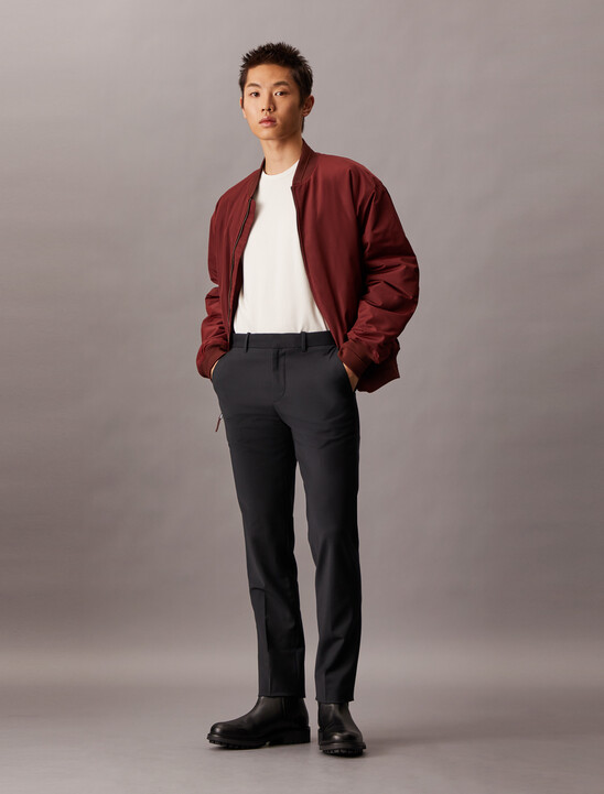 Refined Wool Blend Slim Trouser