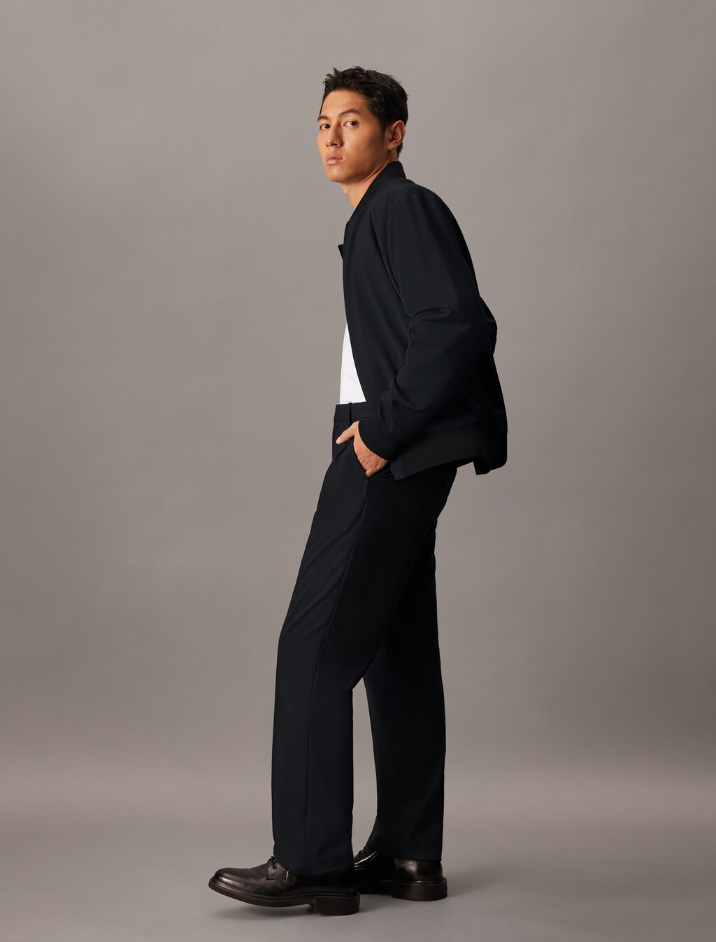 Premium Wool Blend Pleated Trouser, Charcoal Heather, hi-res