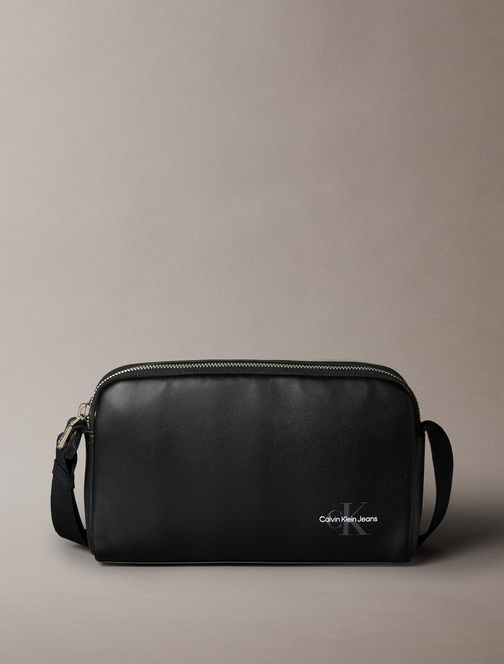 Monologo Camera Bag, Black, hi-res