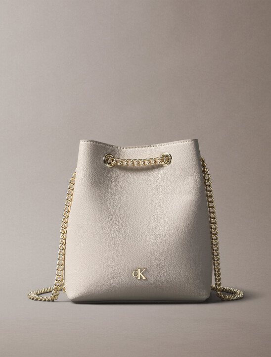 Minimal Monogram Chain Bucket Bag