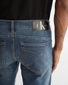 ULTIMATE STRETCH BODY TAPER JEANS, Warm Mid Blue, hi-res