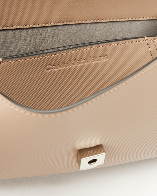 MINIMAL MONOGRAM EAST-WEST FLAP TEXTURED CROSSBODY