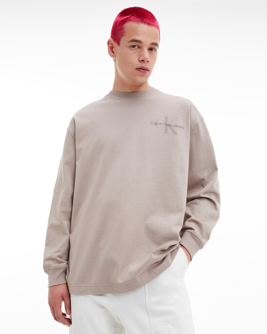 GENDER NETURAL MONOGRAM LONG SLEEVE TEE