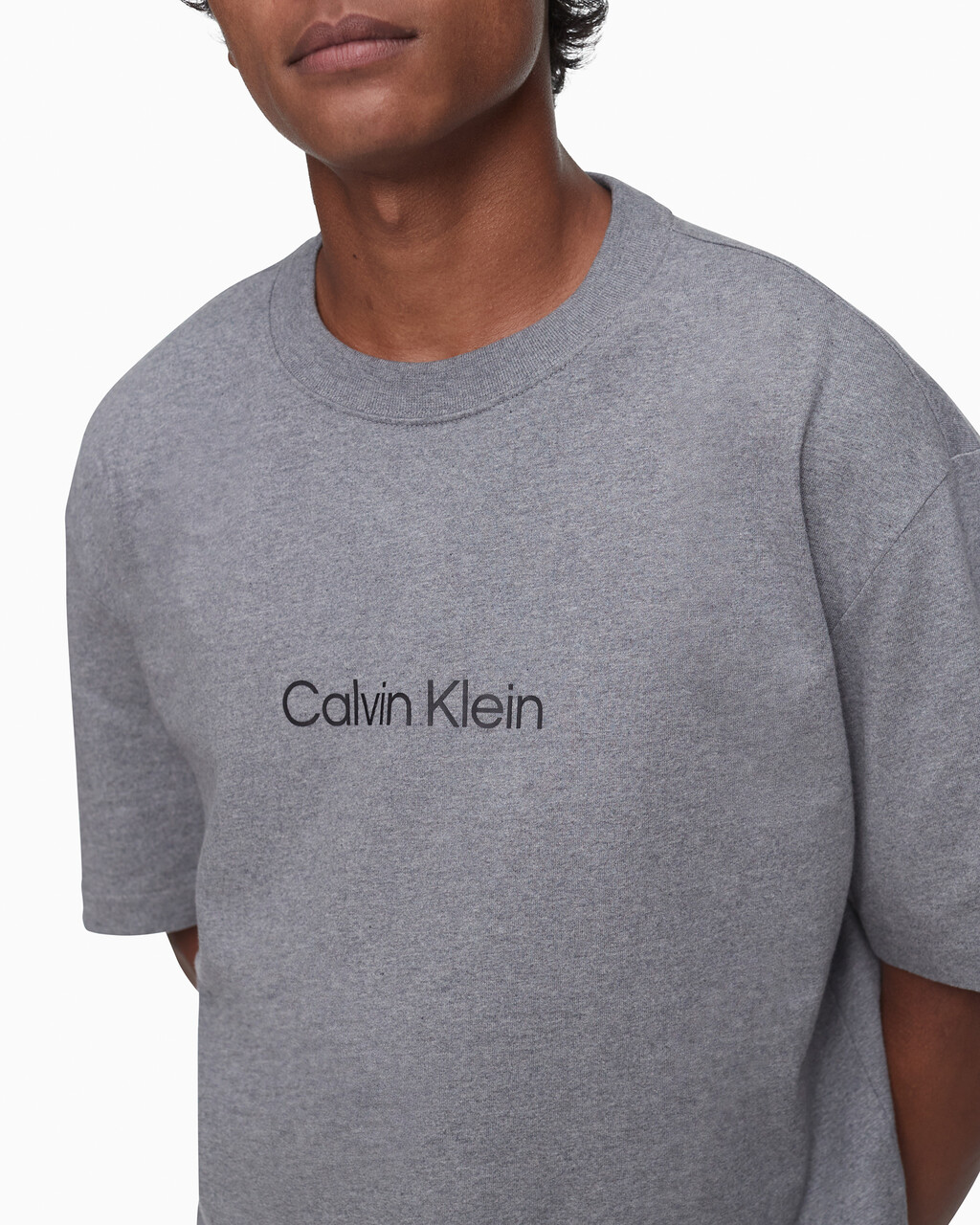 Calvin Logo Crew Neck Tee | grey | Calvin Klein Malaysia