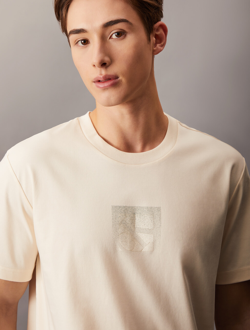 Soft Box Monogram Interlock Tee, Antique White, hi-res
