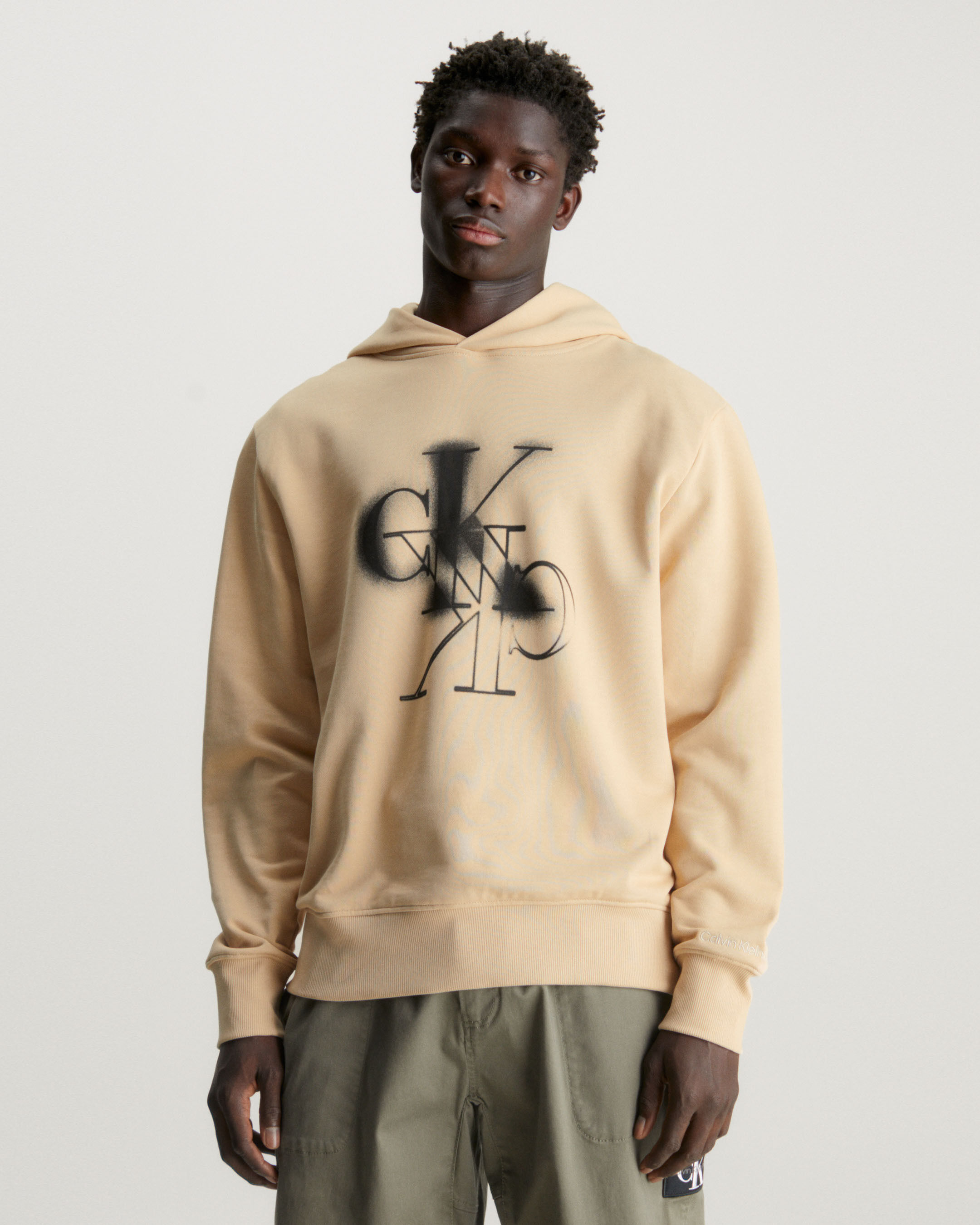 Hoodies Calvin Klein Malaysia