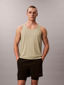 Water-Repellent 2-in-1 Gym Shorts, Black, hi-res