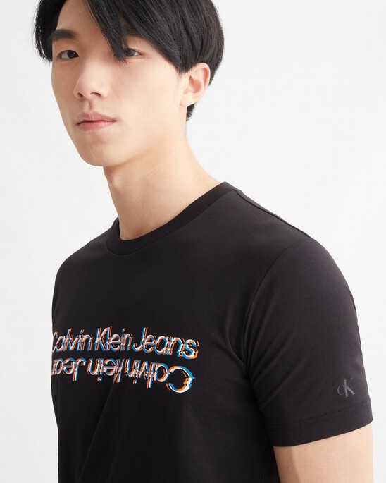 Movements Glitched Logo Slim Tee