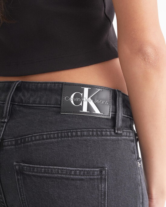Sustainable 90s Straight Jeans