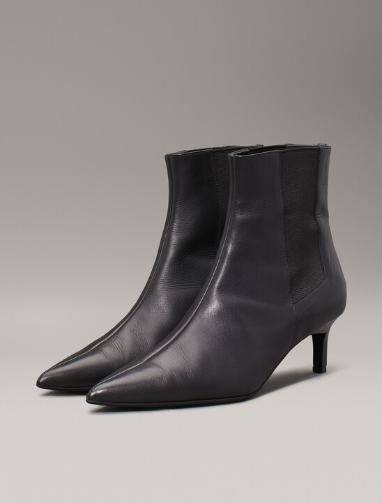 Leather Heeled Chelsea Boots