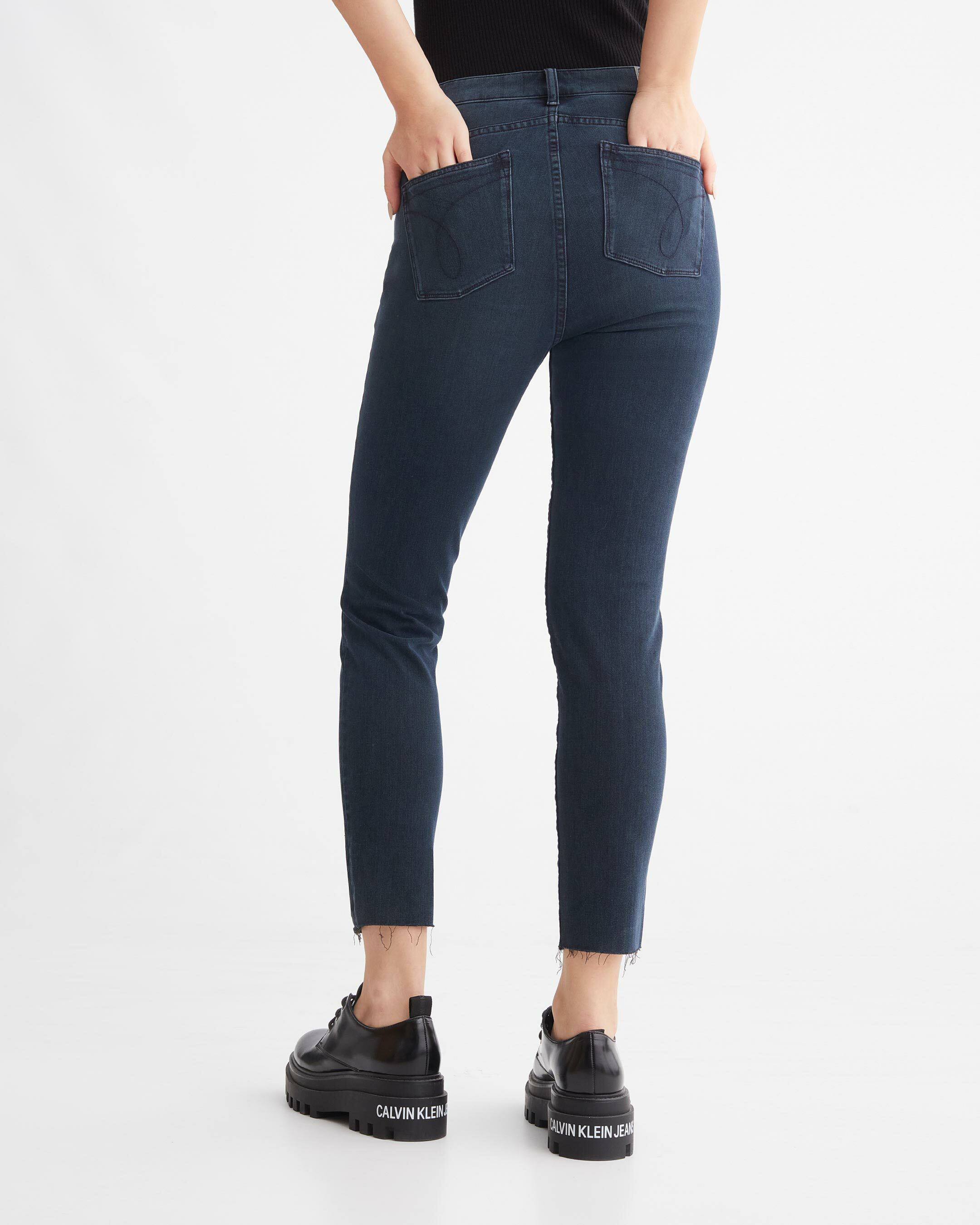 Calvin klein jeans shop women's ultimate skinny jean