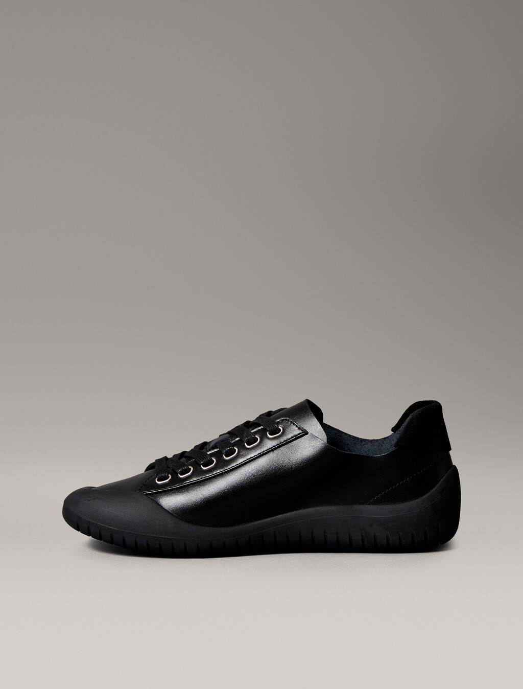 HYBRID RUNNER LTH WN, Triple Black, hi-res