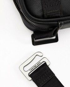 ULTRALIGHT CAMERA BAG 22CM, BLACK, hi-res