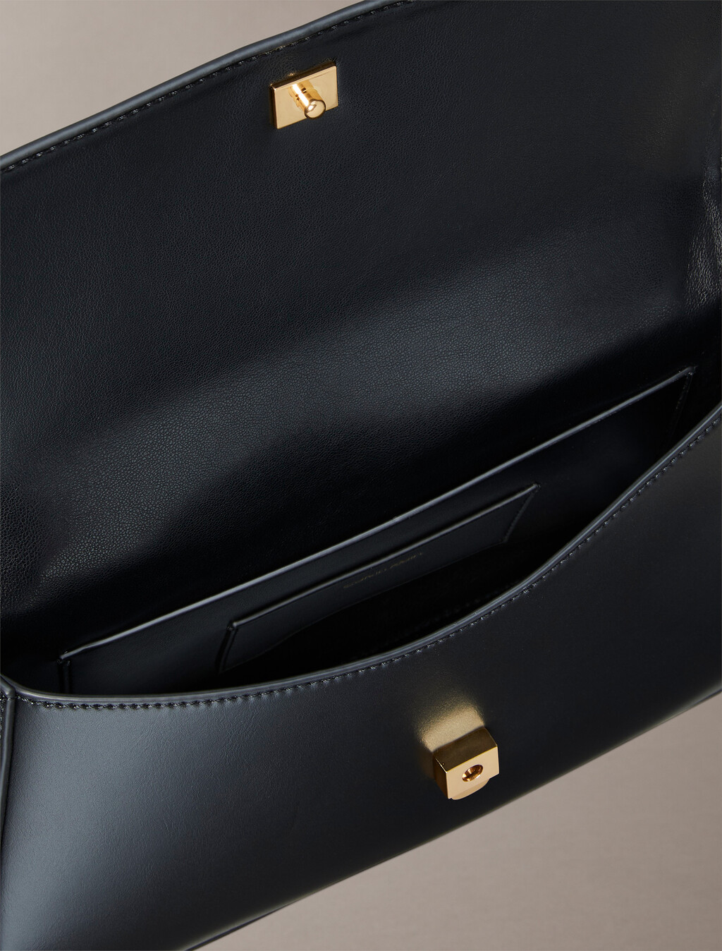 Monogram Logo Hardware Chain Shoulder Bag, BLACK / ANTIQUE LIGHT GOLD, hi-res