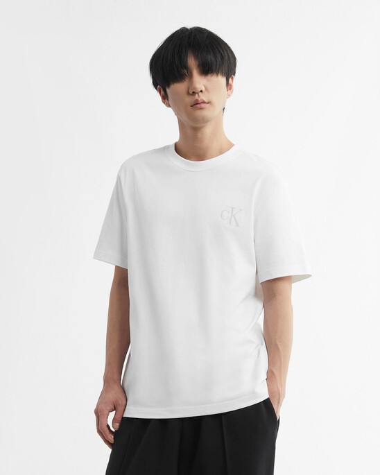 REIMAGINE COLOR BLOCK LOGO TAPE TEE