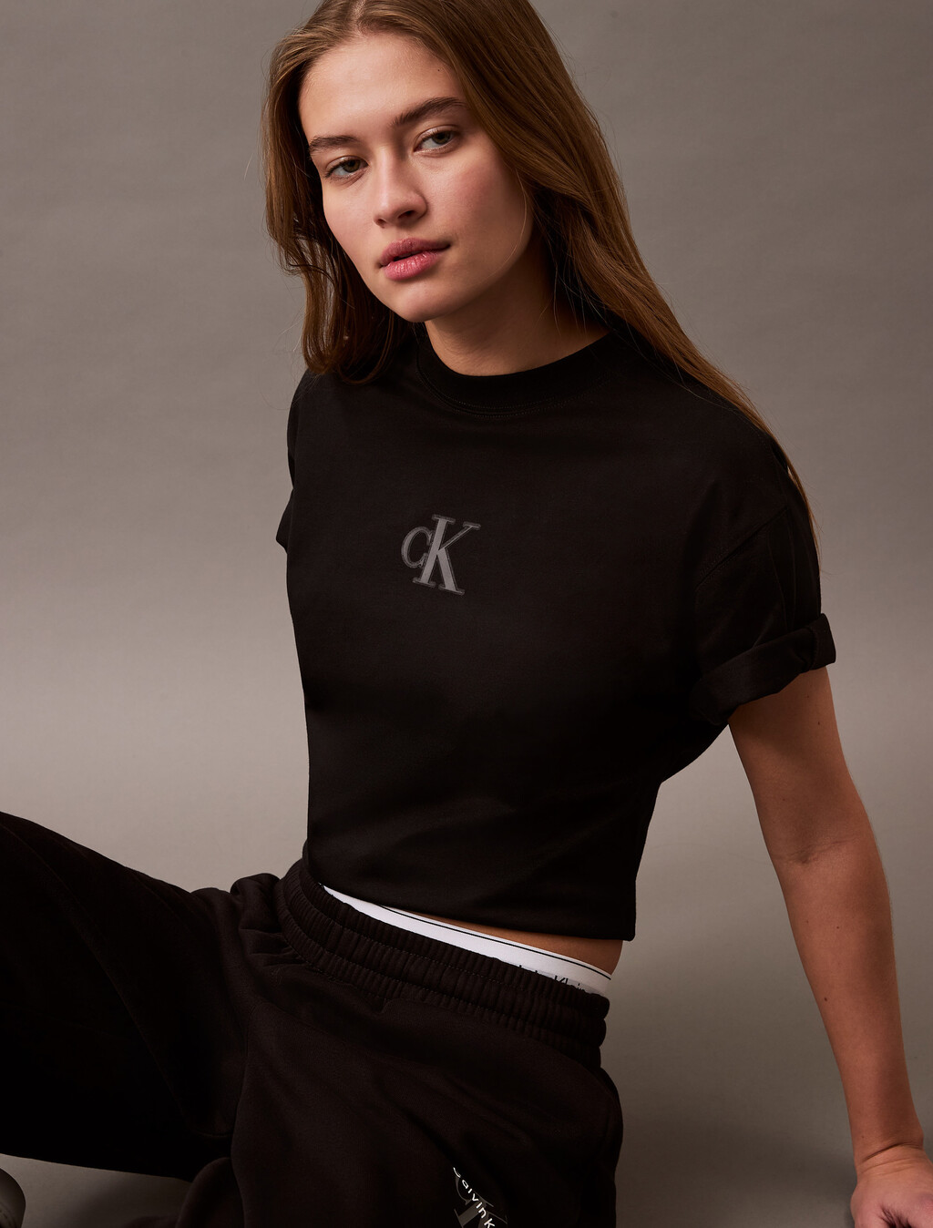 Cropped Monogram T-shirt, Black, hi-res