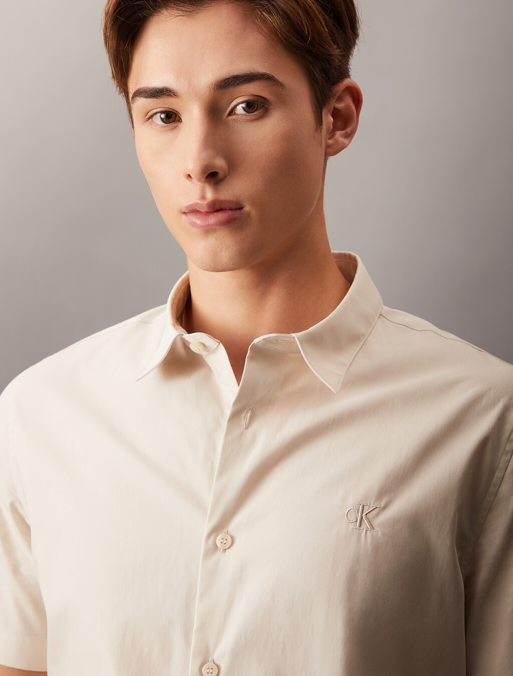 Essentials Monogram Slim Shirt, Moonbeam, hi-res
