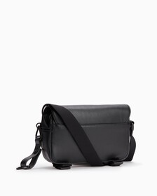 Tagged Flap Camera Bag 22Cm, BLACK, hi-res