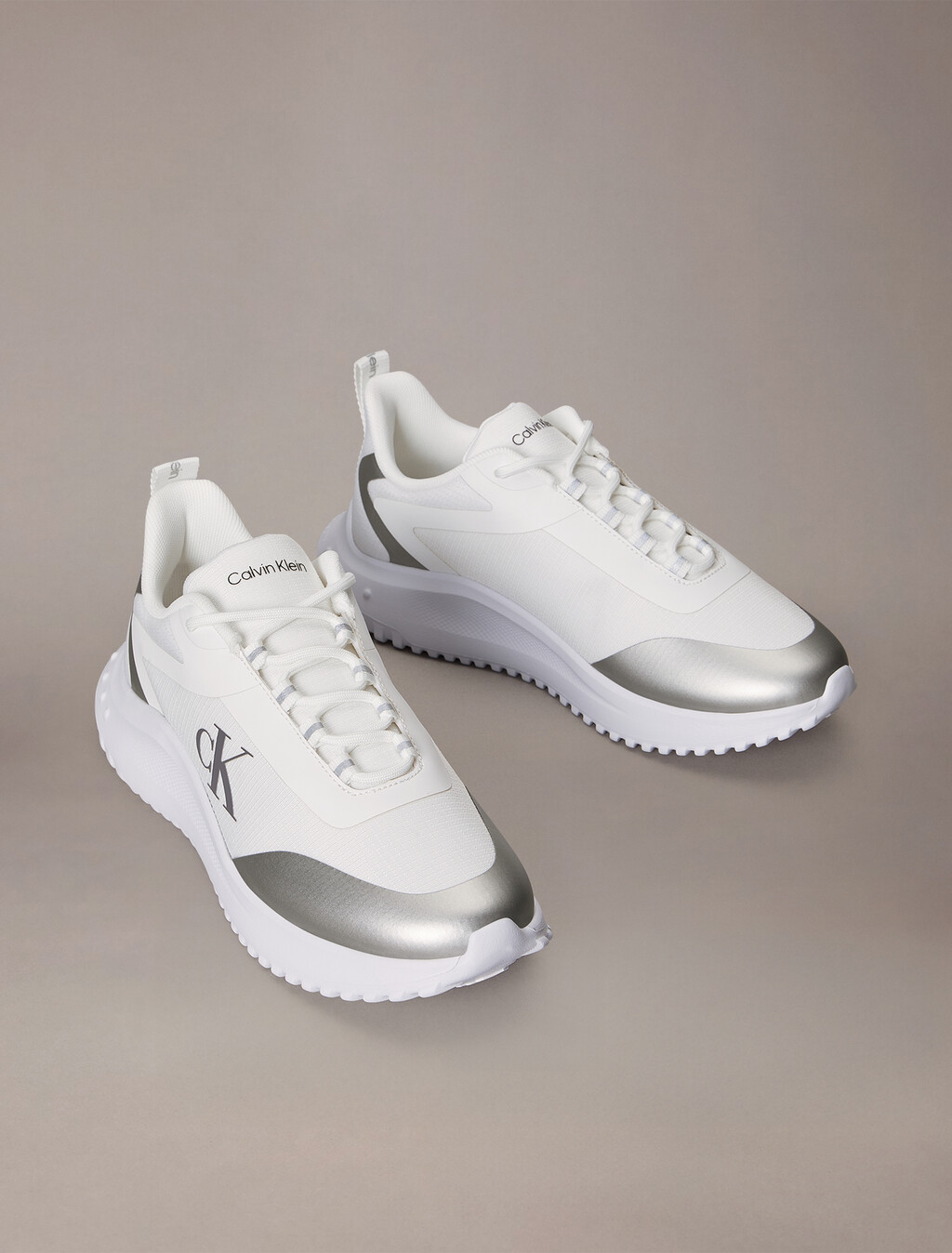 Mix Media Low Top Runner, Bright White/Silver, hi-res