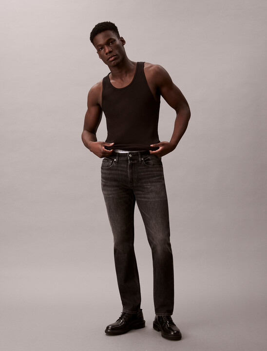 37.5 Slim Black Jeans