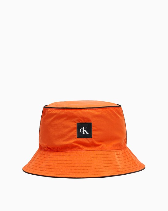 INSIDE OUT REVERSIBLE BUCKET HAT