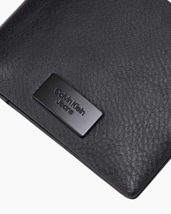 Institutional Plaque Billfold Wallet