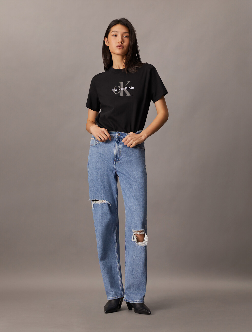 Monogram T-shirt, Black, hi-res