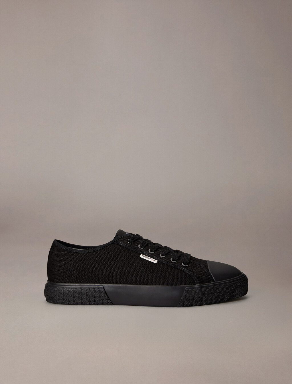 Alvaro - Cotton Canvas Logo Trainers, Triple Black/Honey, hi-res