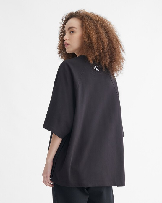YEAR OF THE RABBIT OPEN SIDE RELAXED TEE