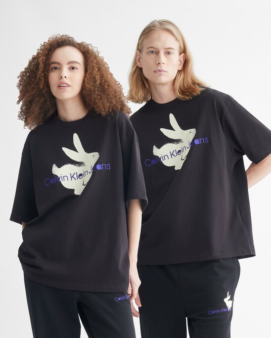 YEAR OF THE RABBIT RELAXED FIT TEE