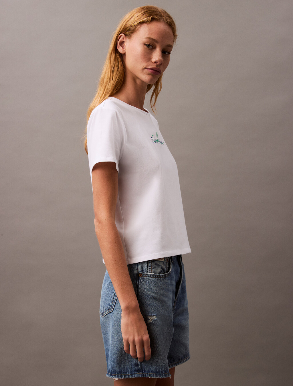 Slim Script Logo T-shirt, Brilliant White, hi-res