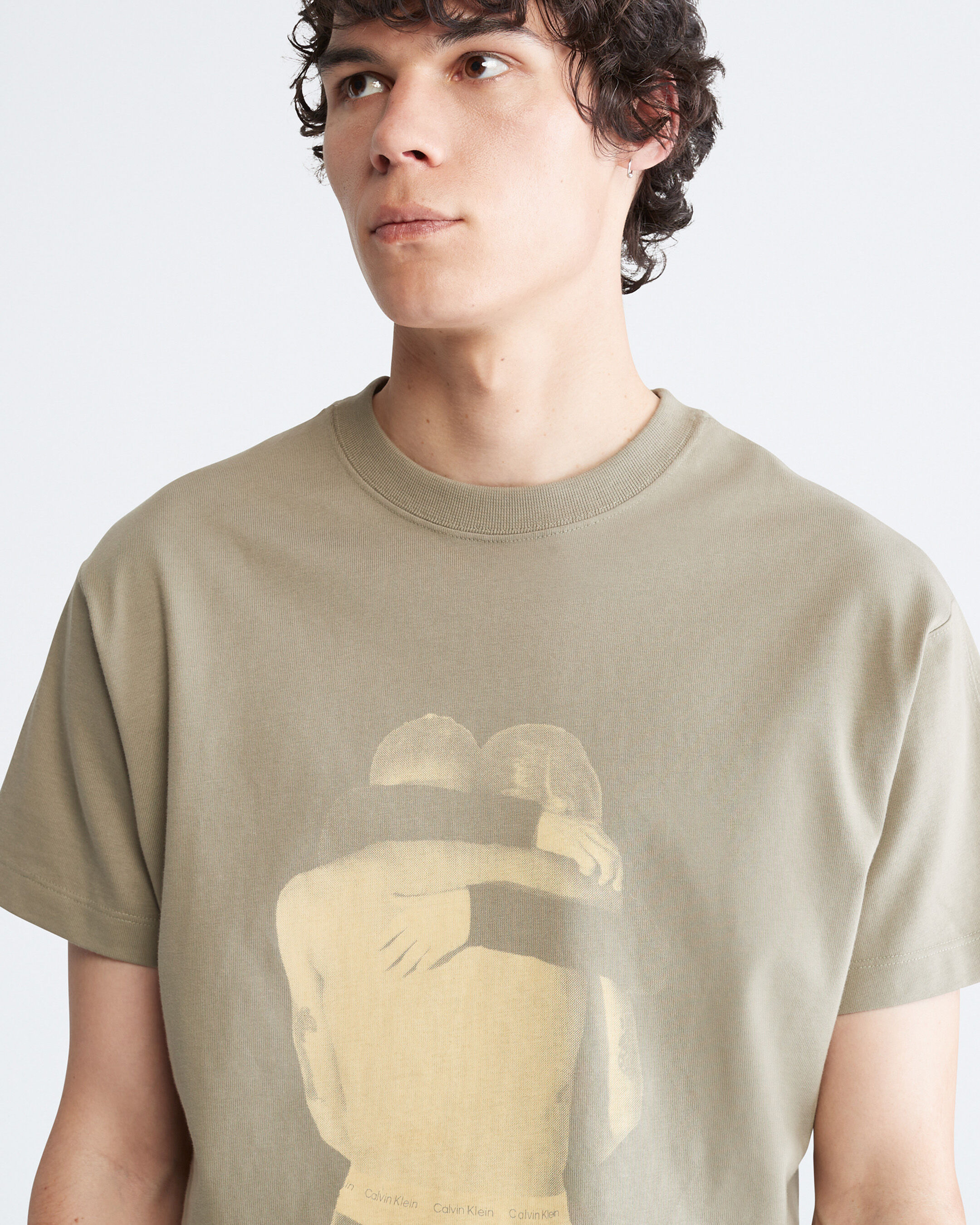 Calvin klein shrunken t shirt on sale