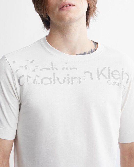 Essentials Graphic Tee