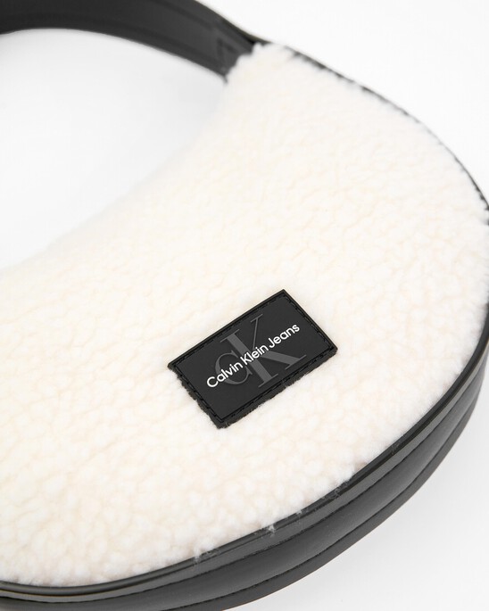 Sherpa Crescent Bag 22Cm
