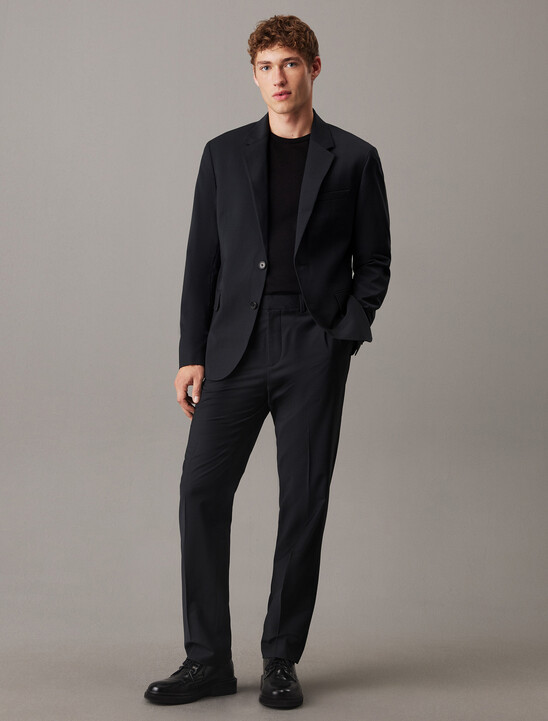 Refined Wool Blend Slim Blazer