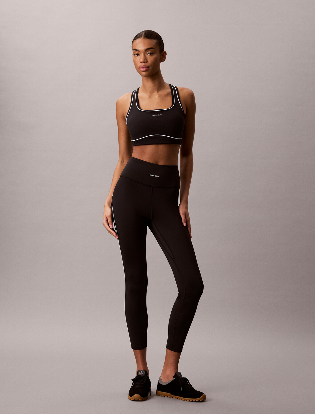 Quick-Dry Racerback Sports Bra, Black, hi-res