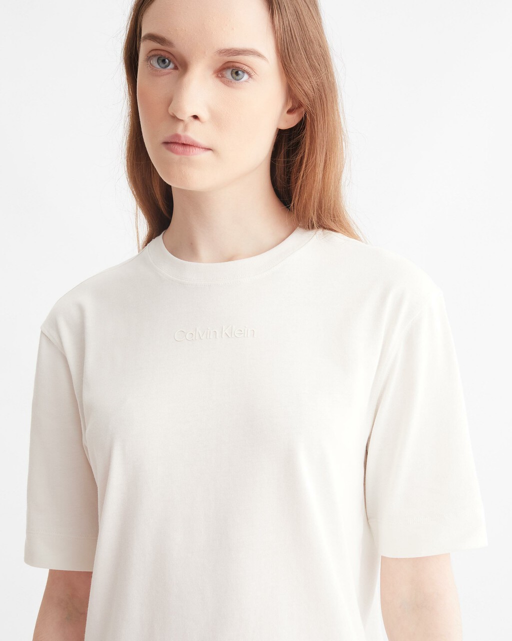ESSENTIALS RELAXED TEE, WHITE SUEDE, hi-res